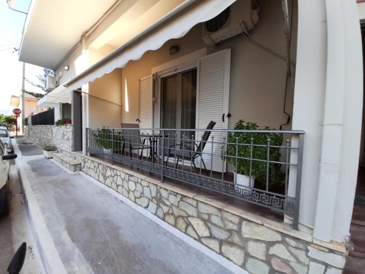 Luxury Seafront House Nearby Delphi Apartment Kirra Екстериор снимка