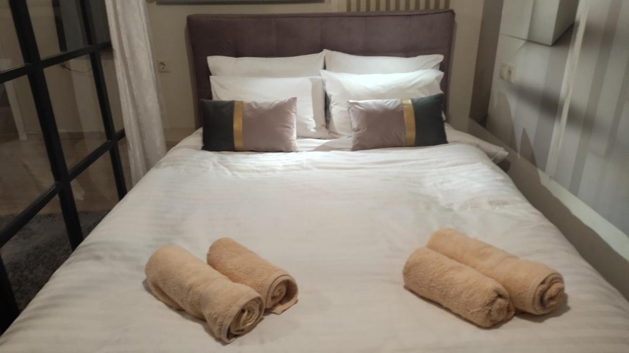 Luxury Seafront House Nearby Delphi Apartment Kirra Екстериор снимка