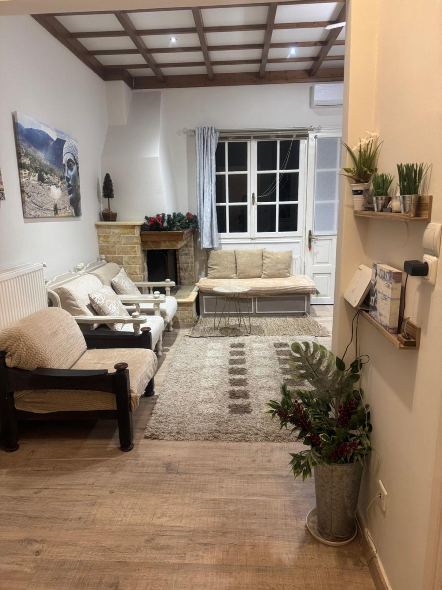 Luxury Seafront House Nearby Delphi Apartment Kirra Екстериор снимка